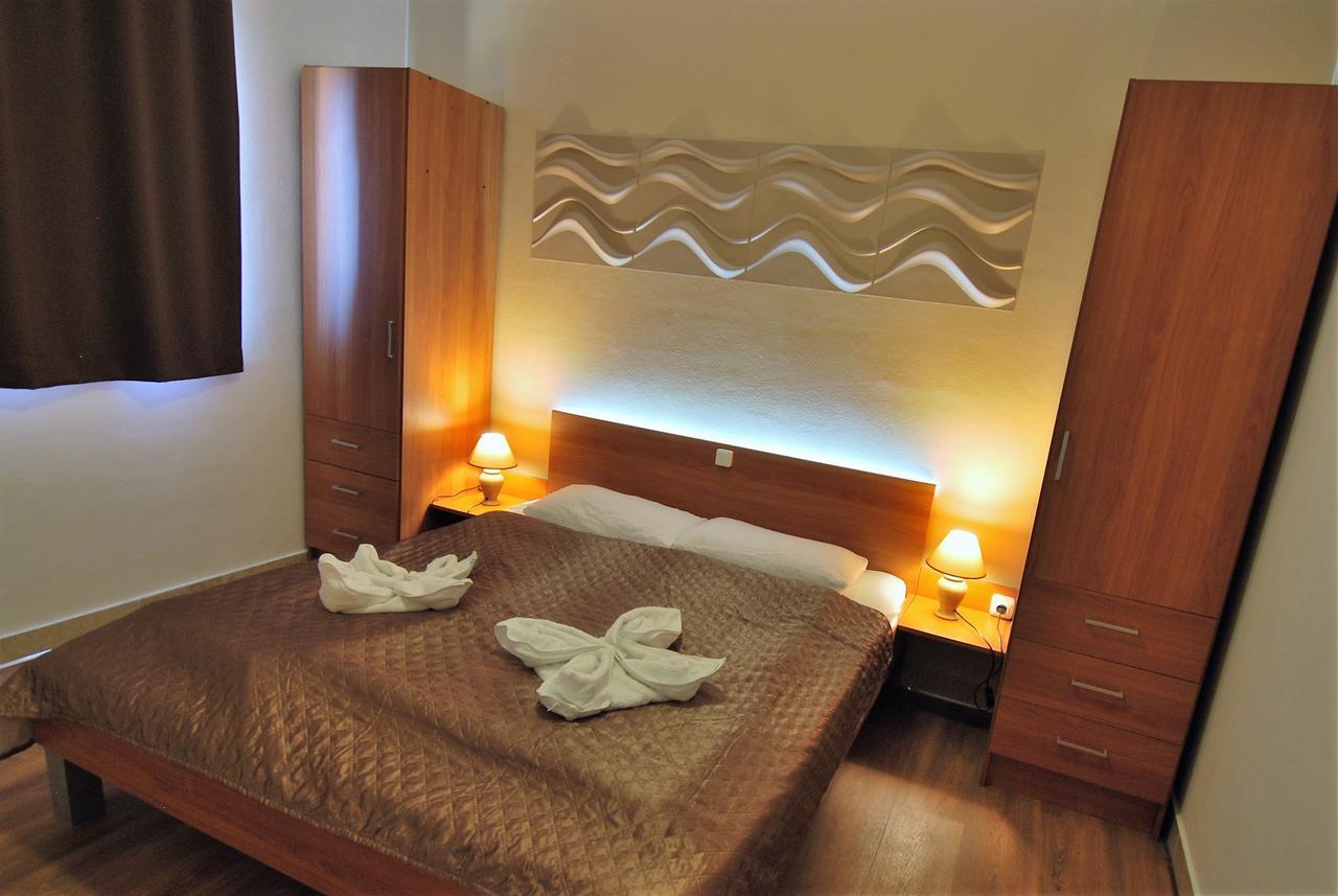Nautica Apartments เบทินา ภายนอก รูปภาพ