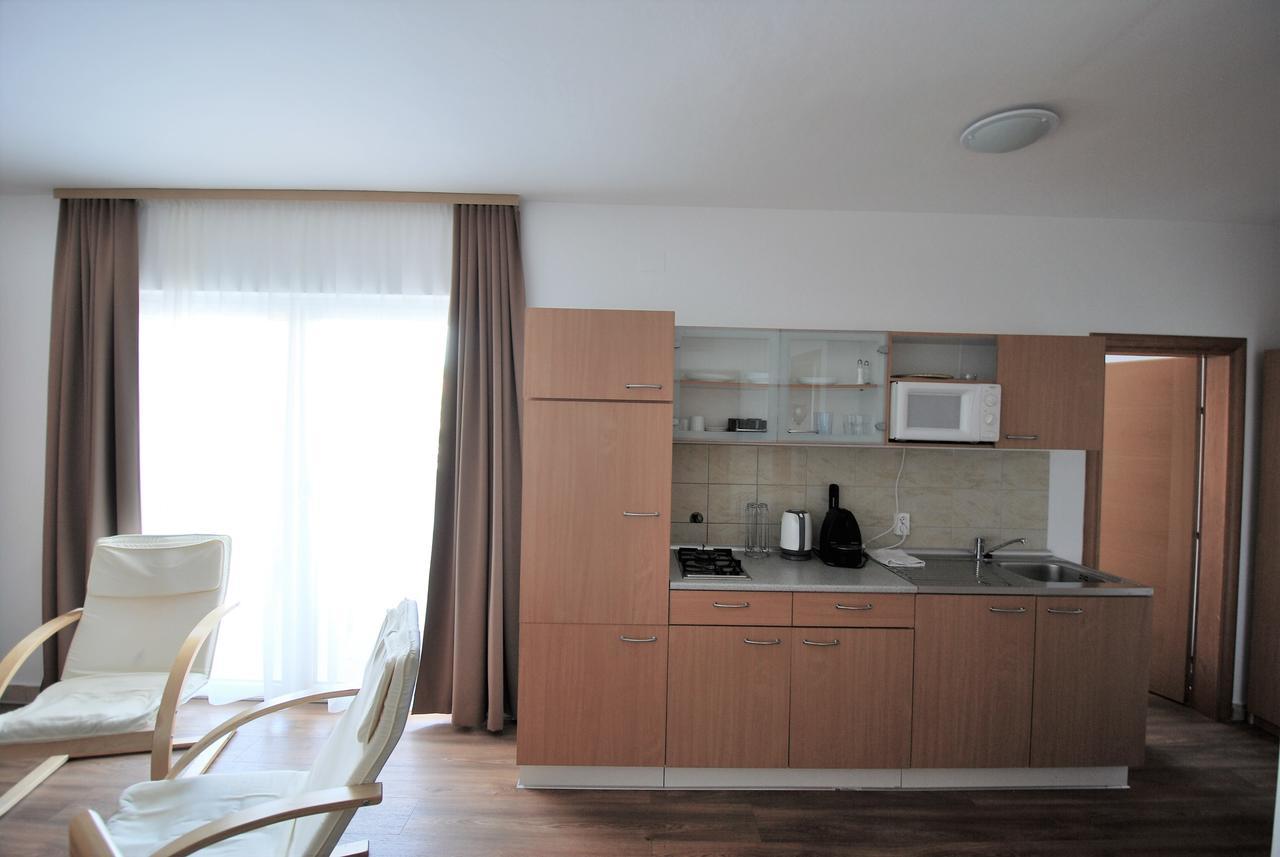 Nautica Apartments เบทินา ภายนอก รูปภาพ