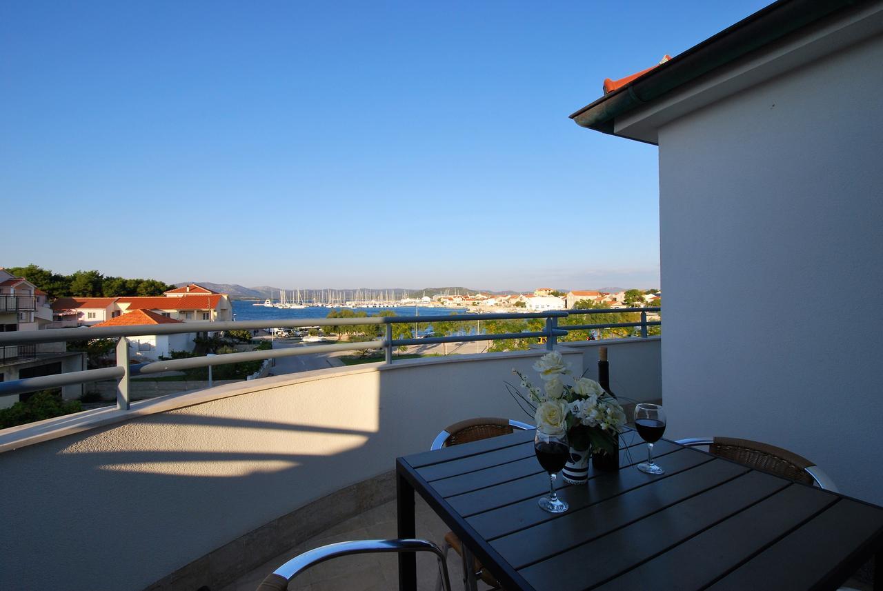 Nautica Apartments เบทินา ภายนอก รูปภาพ